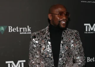 ベットランクのアンバサダー メイウェザーの年収は？お金がないって本当？